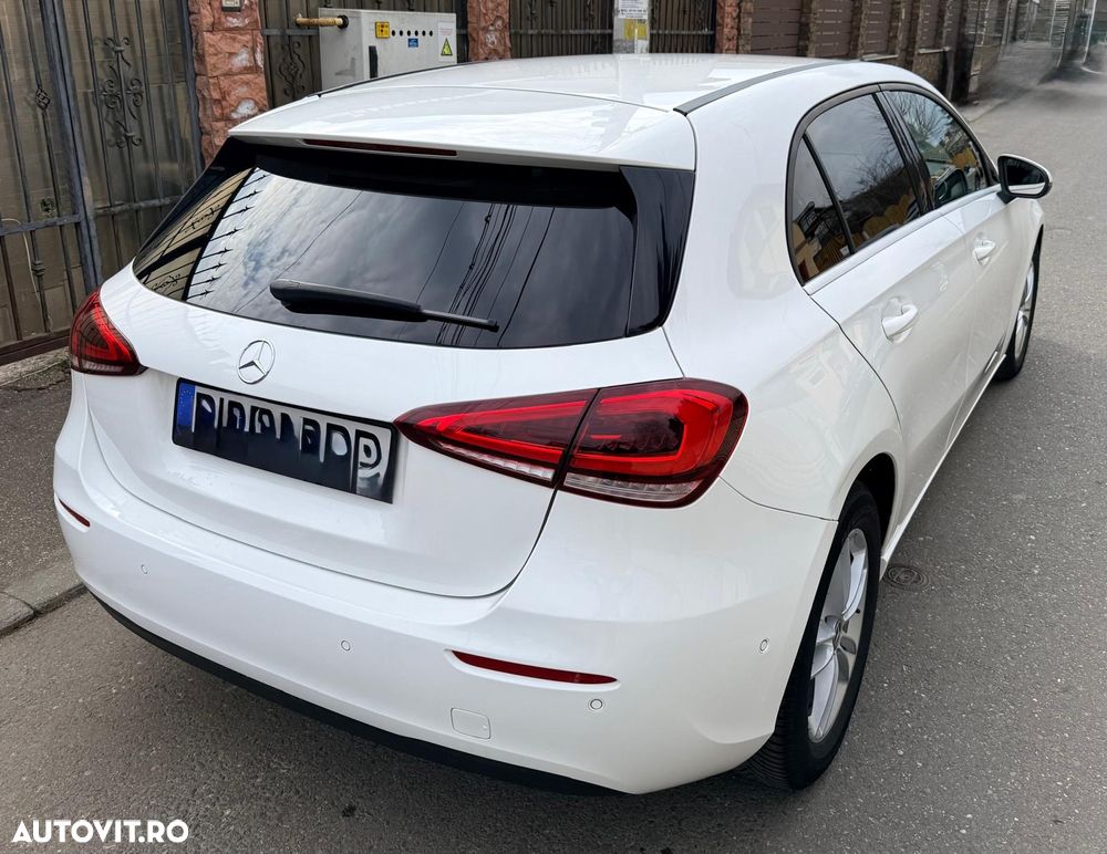 Mercedes-Benz A 180 d 7G-DCT - 11