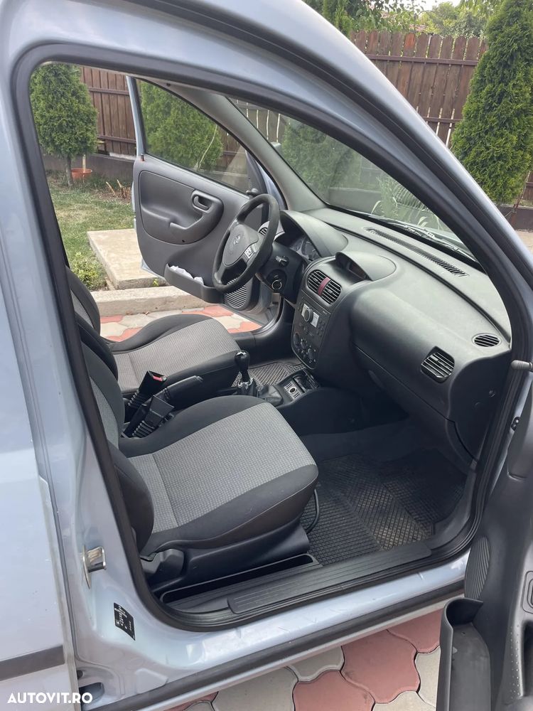 Opel Combo - 8