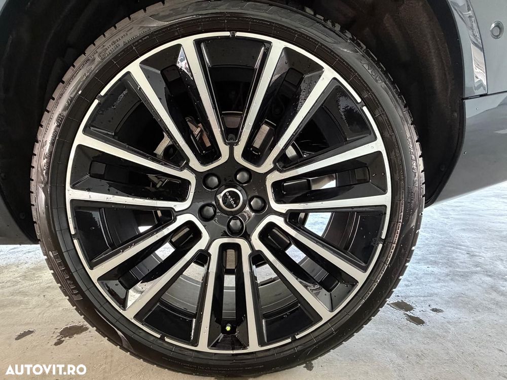Volvo XC 90 B5 AWD MHEV Ultra Bright - 18