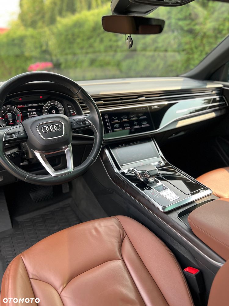 Audi Q8 - 9
