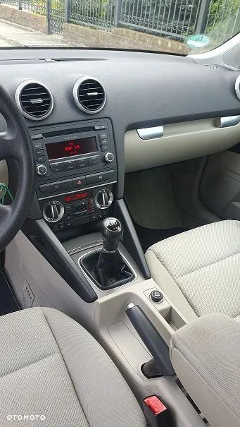 Audi A3 1.9 TDI Attraction - 12