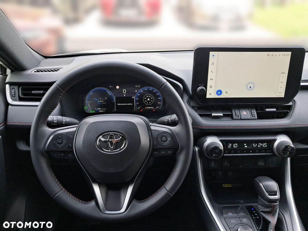 Toyota RAV4 - 6