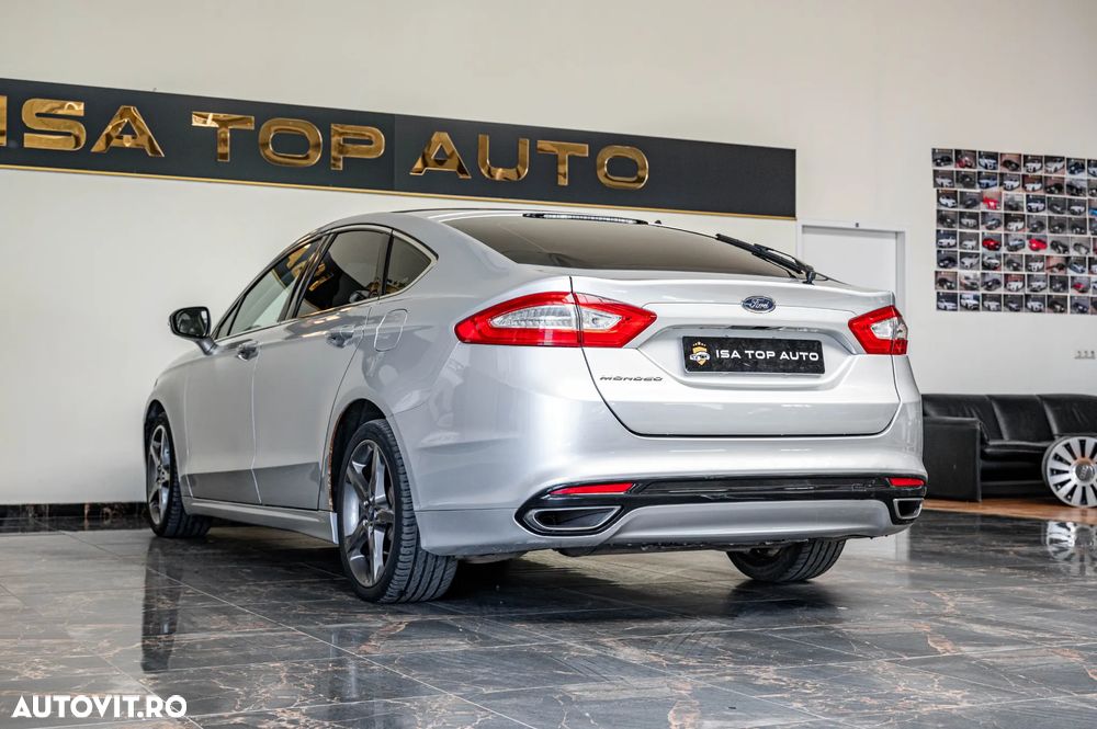 Ford Mondeo 2.0 TDCi Powershift - 32