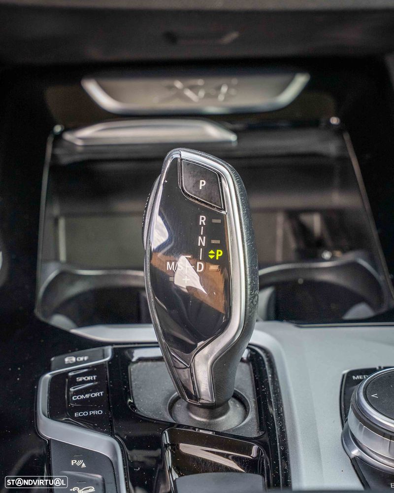 BMW X4 xDrive20i Aut. Advantage - 17