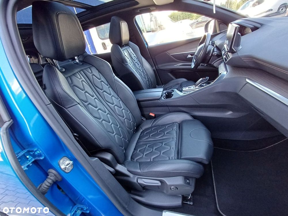 Peugeot 3008 - 17