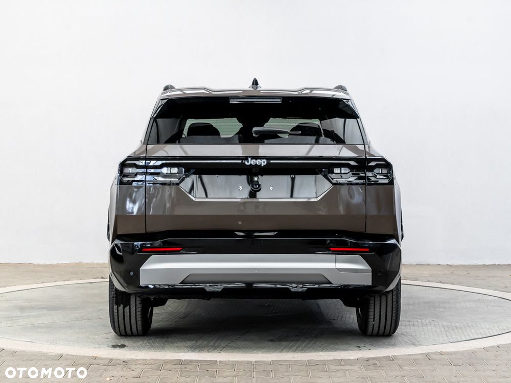 Jeep Compass - 4