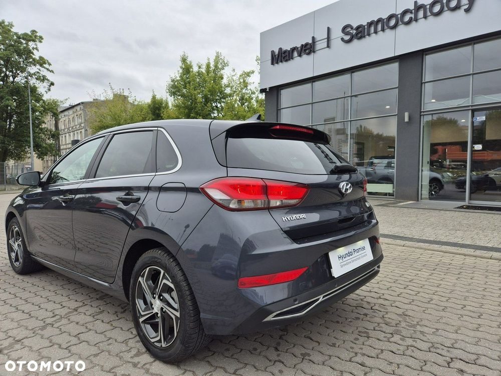 Hyundai i30 1.0 T-GDI Smart - 10