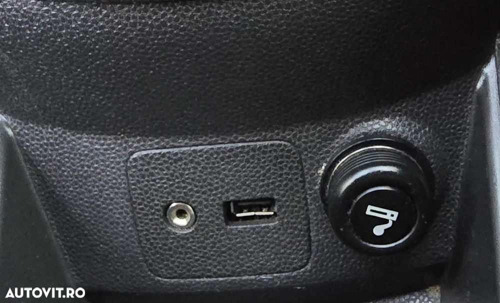 Ford Fiesta - 22