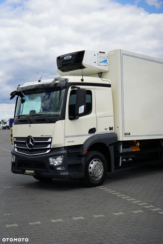 Mercedes-Benz ACTROS / 2540 / ACC / E 6 / CHŁODNIA + WINDA / 20 PALET / OŚ SKRĘTNA - 20
