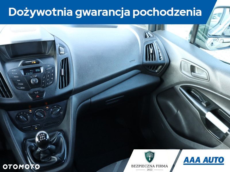 Ford Tourneo Connect - 10