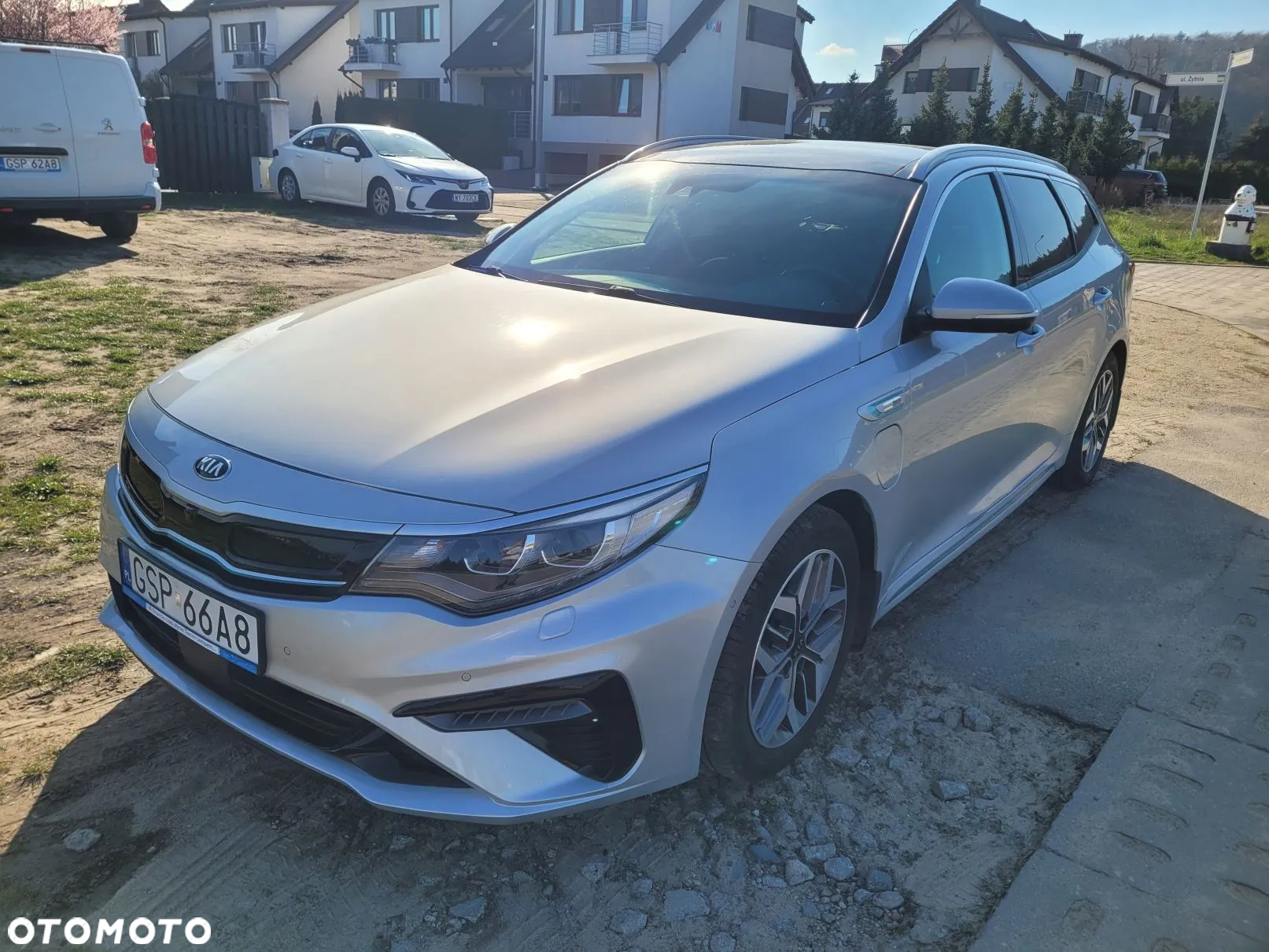 Kia Optima Plug-in Hybrid - 10