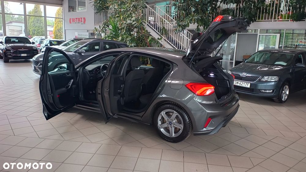 Ford Focus 1.5 EcoBoost ST-Line - 27