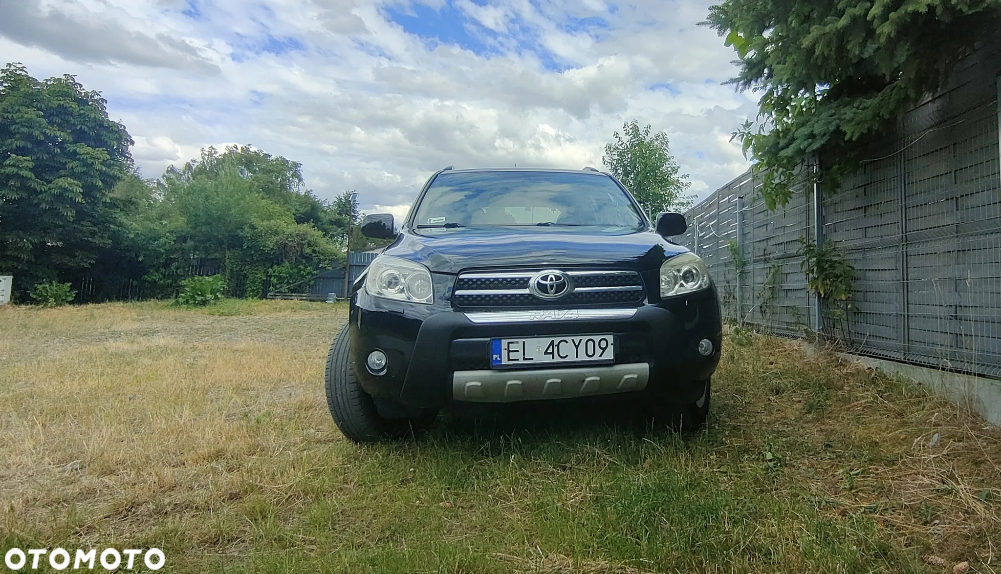 Toyota RAV4 - 4