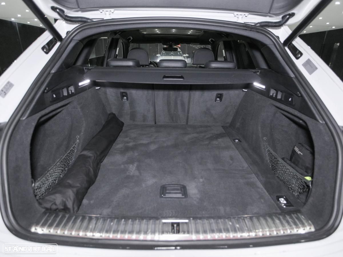 Audi e-tron 50 quattro S line - 13