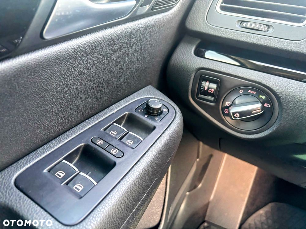 Volkswagen Sharan 2.0 TDI BMT 4Mot Highline DSG - 21