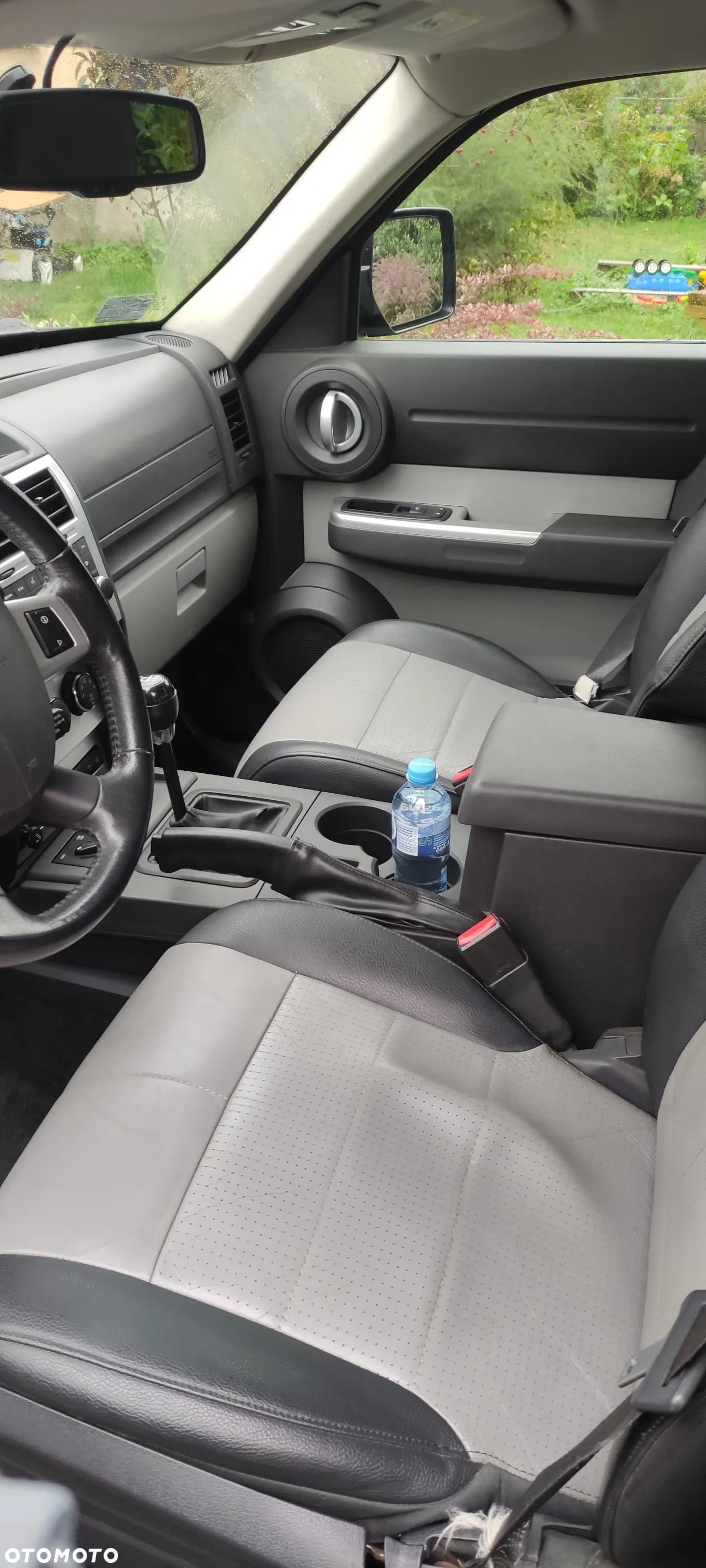 Dodge Nitro 2.8 CRD DPF SXT - 10