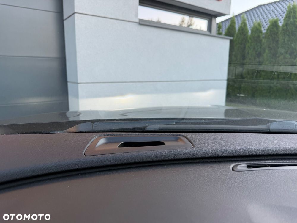 Opel Insignia 2.0 Exclusive - 25