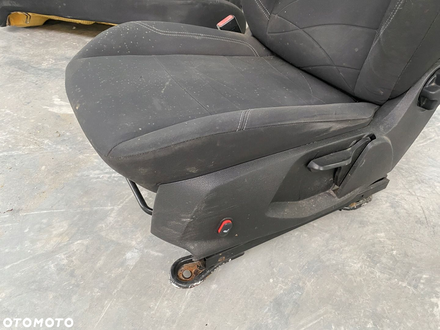 FORD FIESTA MK7 FOTELE PRZÓD TYŁ KOMPLET - 3