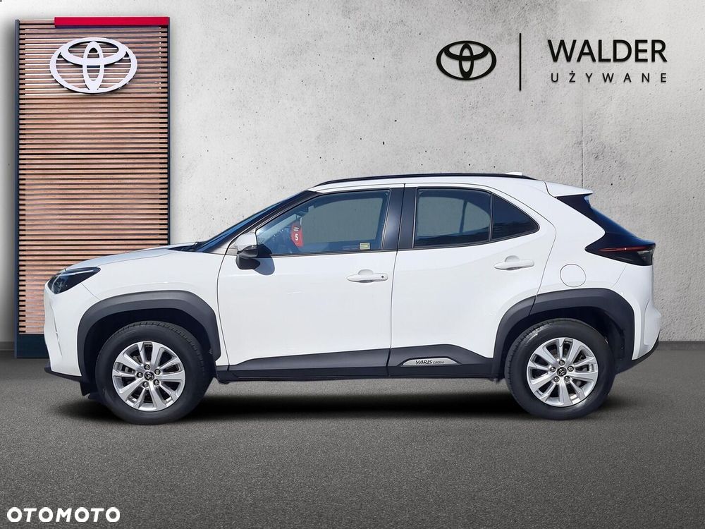Toyota Yaris Cross Hybrid 1.5 Comfort 4x4 - 6