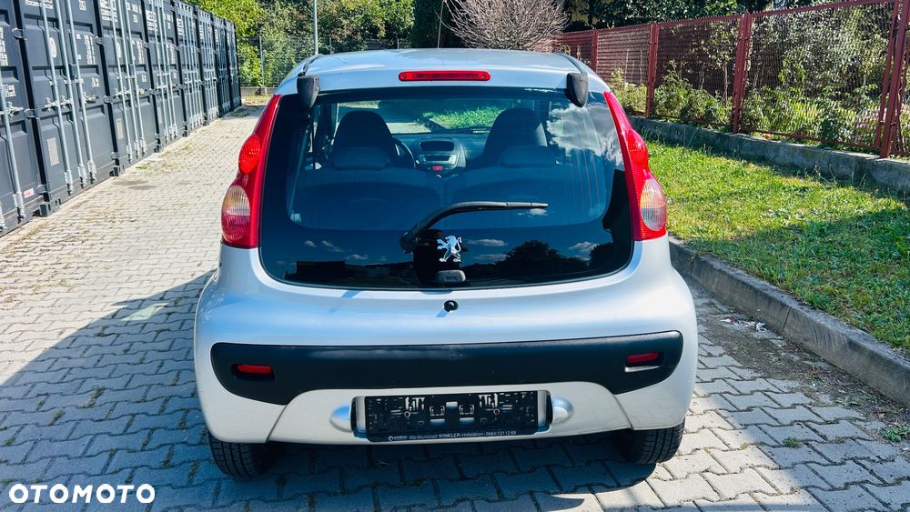Peugeot 107 70 Urban Move - 17