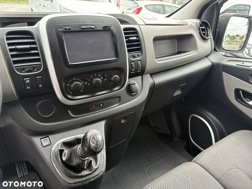Renault Trafic - 9