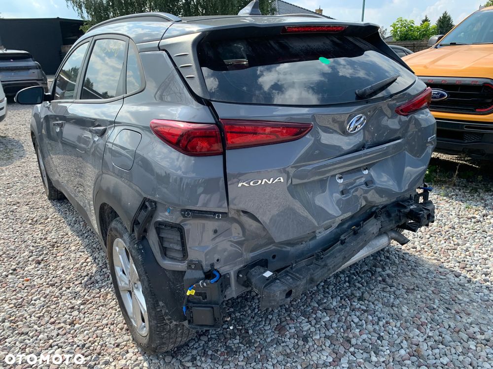 Hyundai Kona - 5