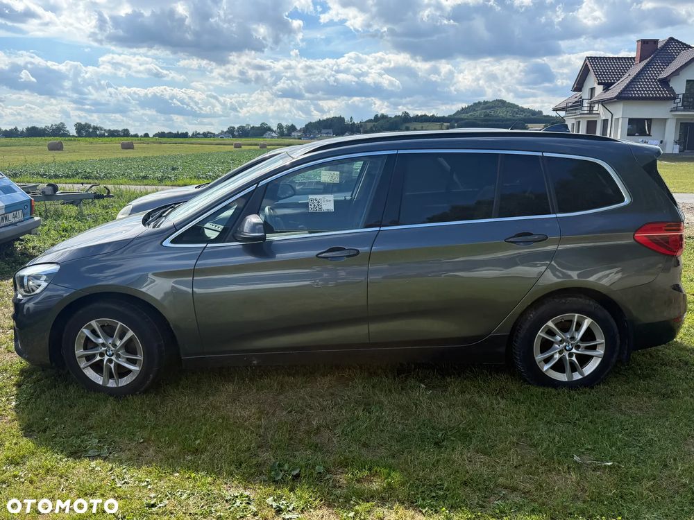 BMW Seria 2 218i - 3