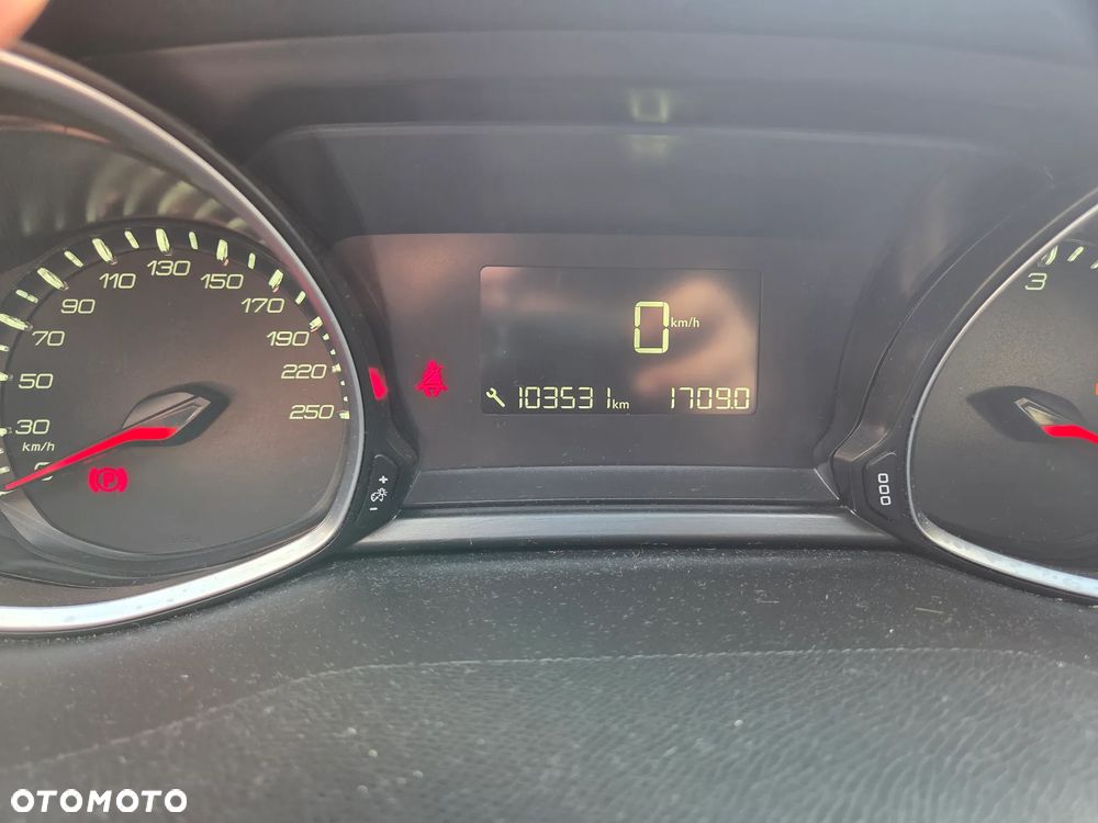 Peugeot 308 1.5 BlueHDi Active S&S - 18