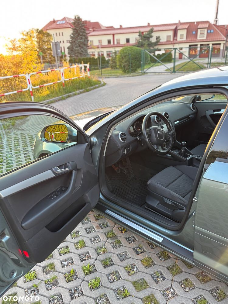 Audi A3 Sportback 2.0 TDI Ambition - 27