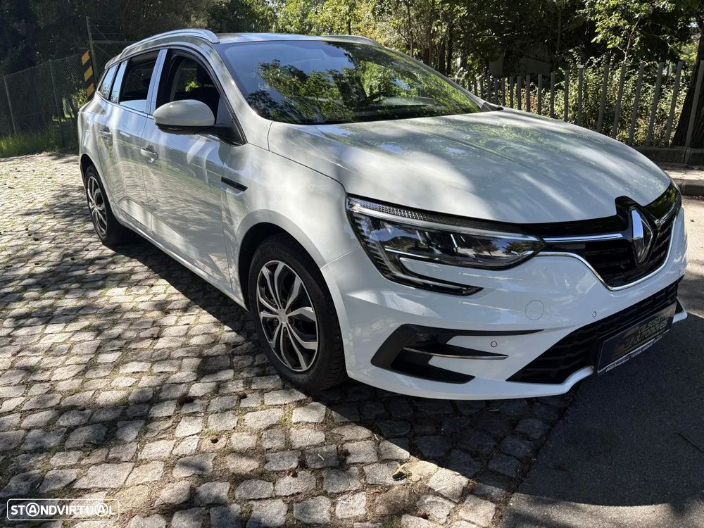 Renault Mégane 2022 photo 3