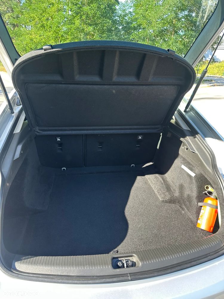 Opel Insignia - 14
