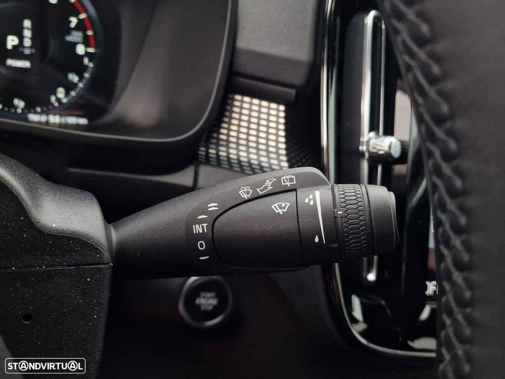 Volvo XC 40 1.5 T4 PHEV R-Design - 27