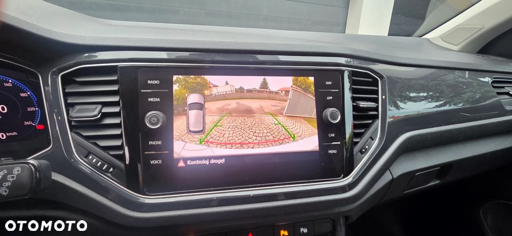 Volkswagen T-Roc 1.5 TSI GPF ACT Premium - 16