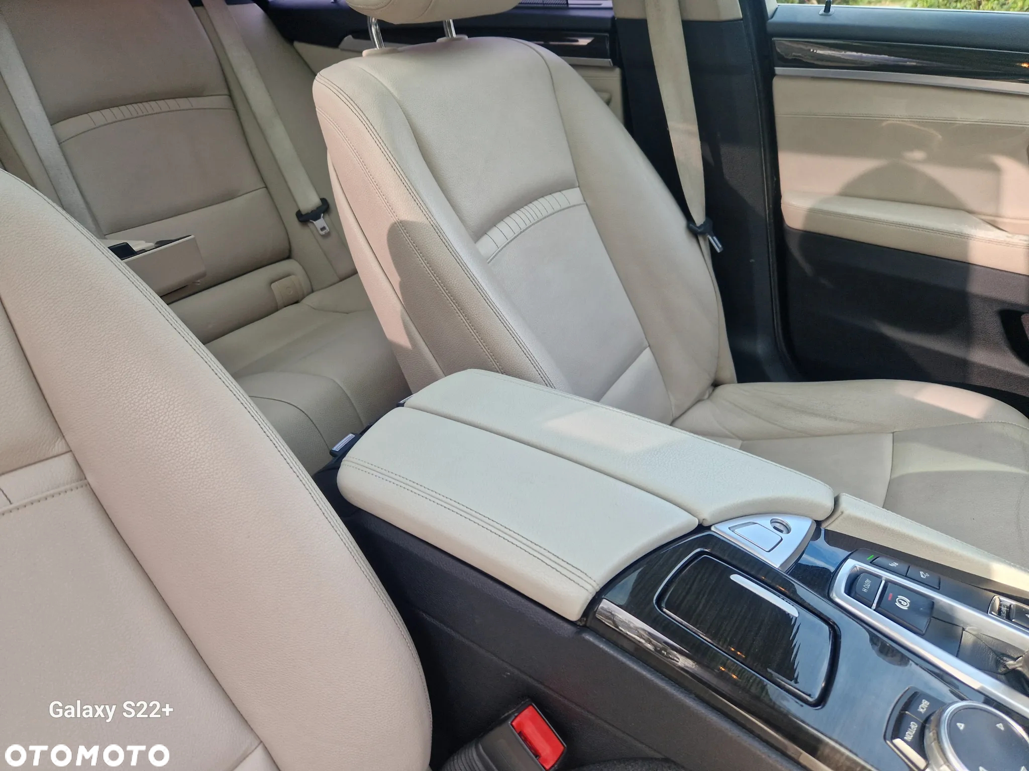 BMW Seria 5 535d Touring Luxury Line - 23