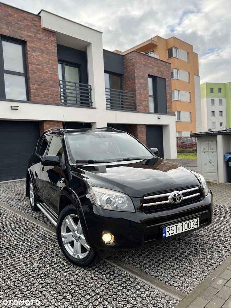 Toyota RAV4 2.2 D-4D Sol 180 - 4