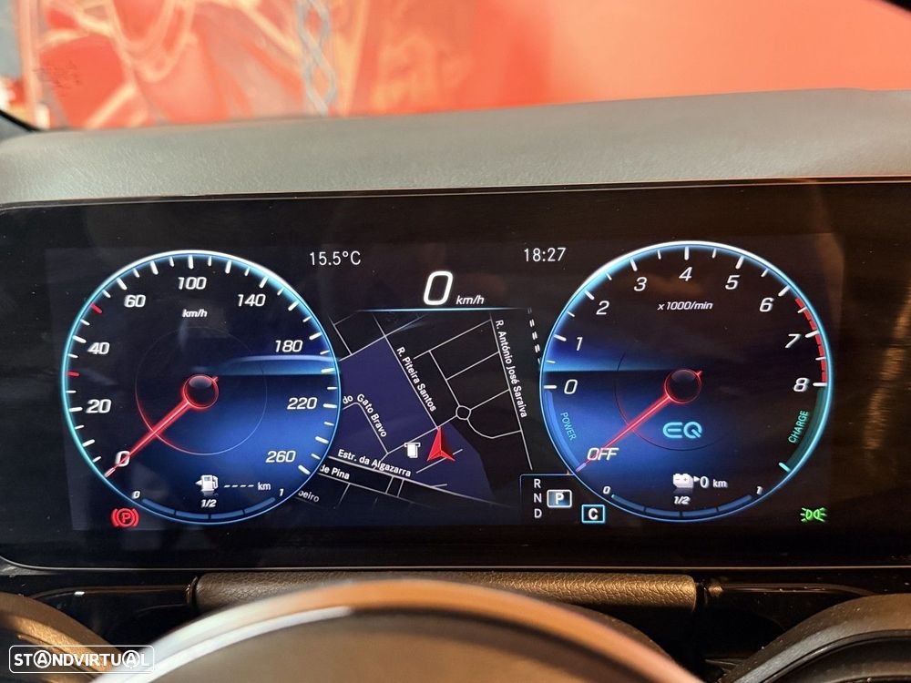 Mercedes-Benz GLA 250 e Progressive - 31