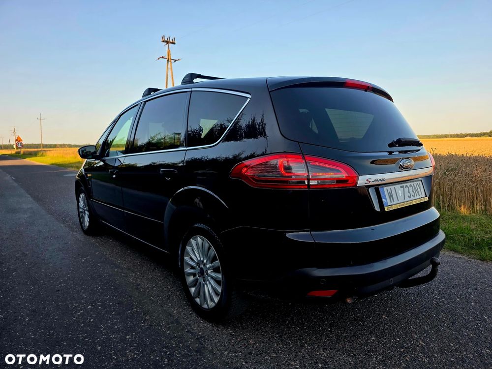 Ford S-Max - 10