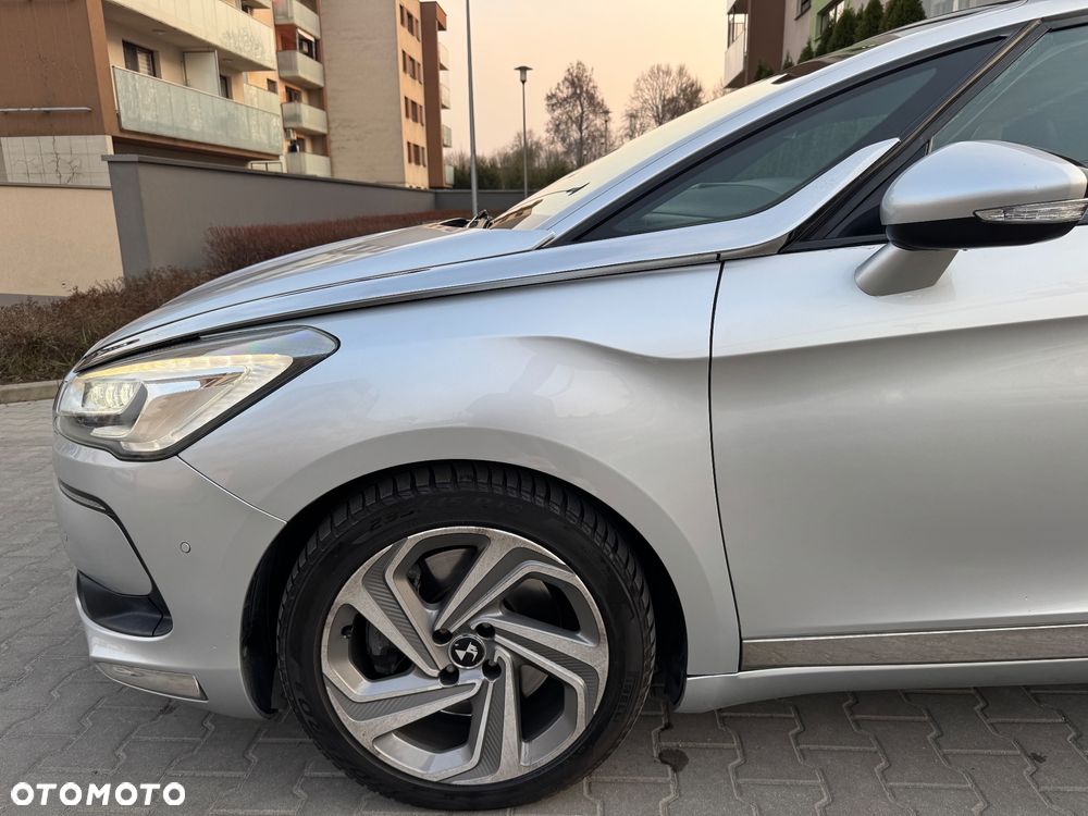 DS Automobiles DS 5 - 11