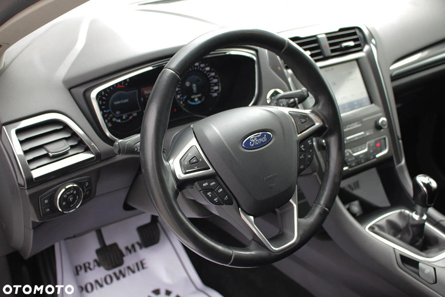 Ford Mondeo 2.0 EcoBlue Titanium - 14