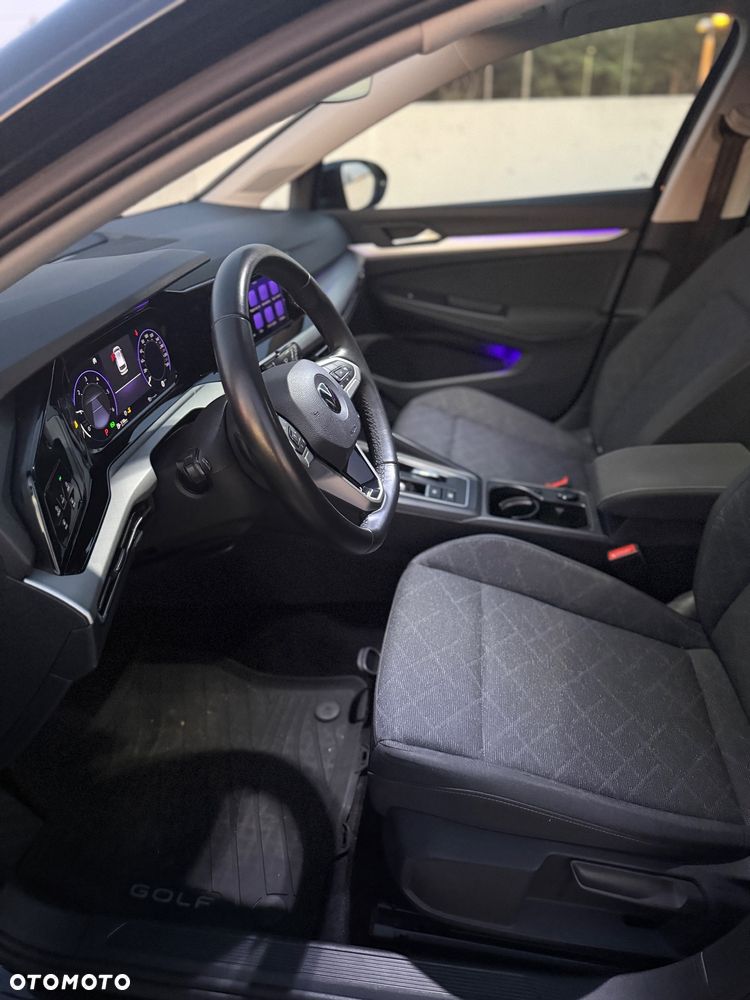 Volkswagen Golf - 13