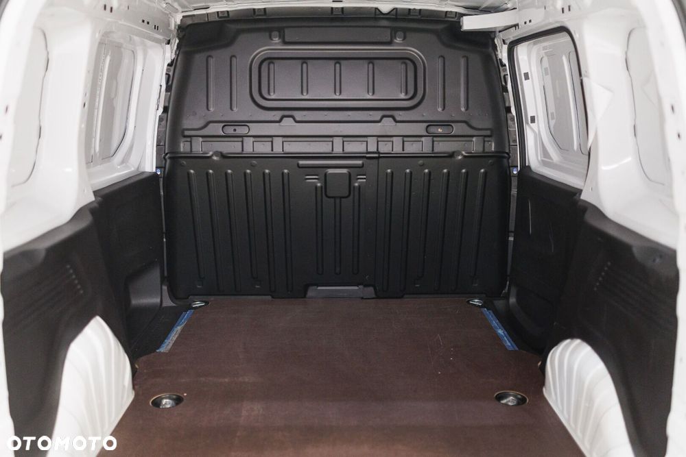 Toyota Proace City - 25