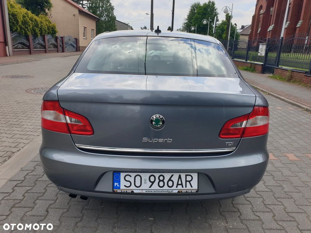 Skoda Superb 1.6 TDI Exclusive - 18