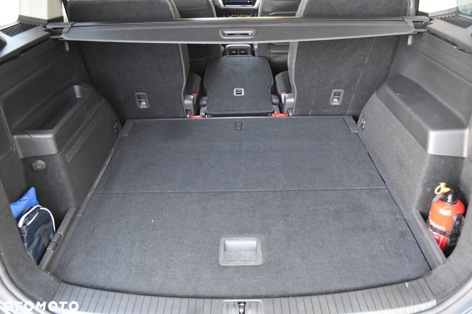 Volkswagen Touran 2.0 TDI BMT Comfortline DSG - 28