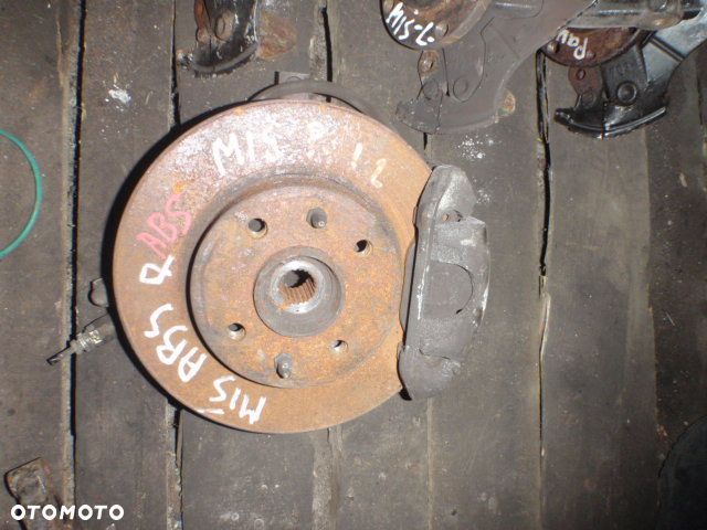 piasta zwrotnica fiat panda benzyna bez abs - 3