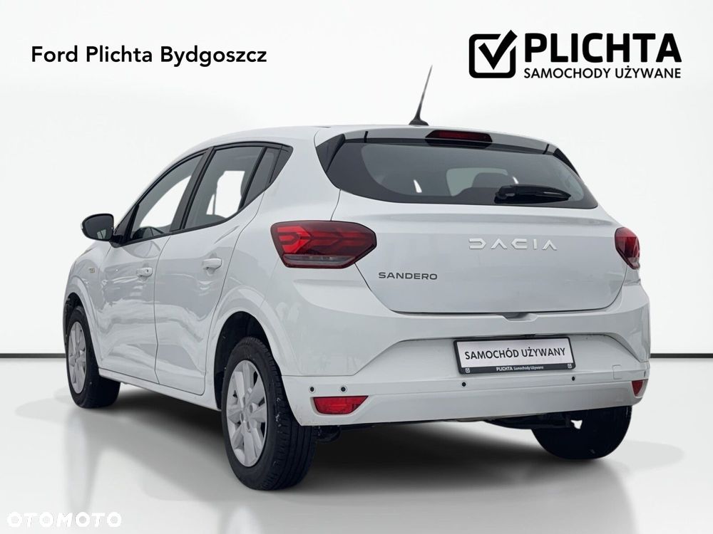 Dacia Sandero - 7