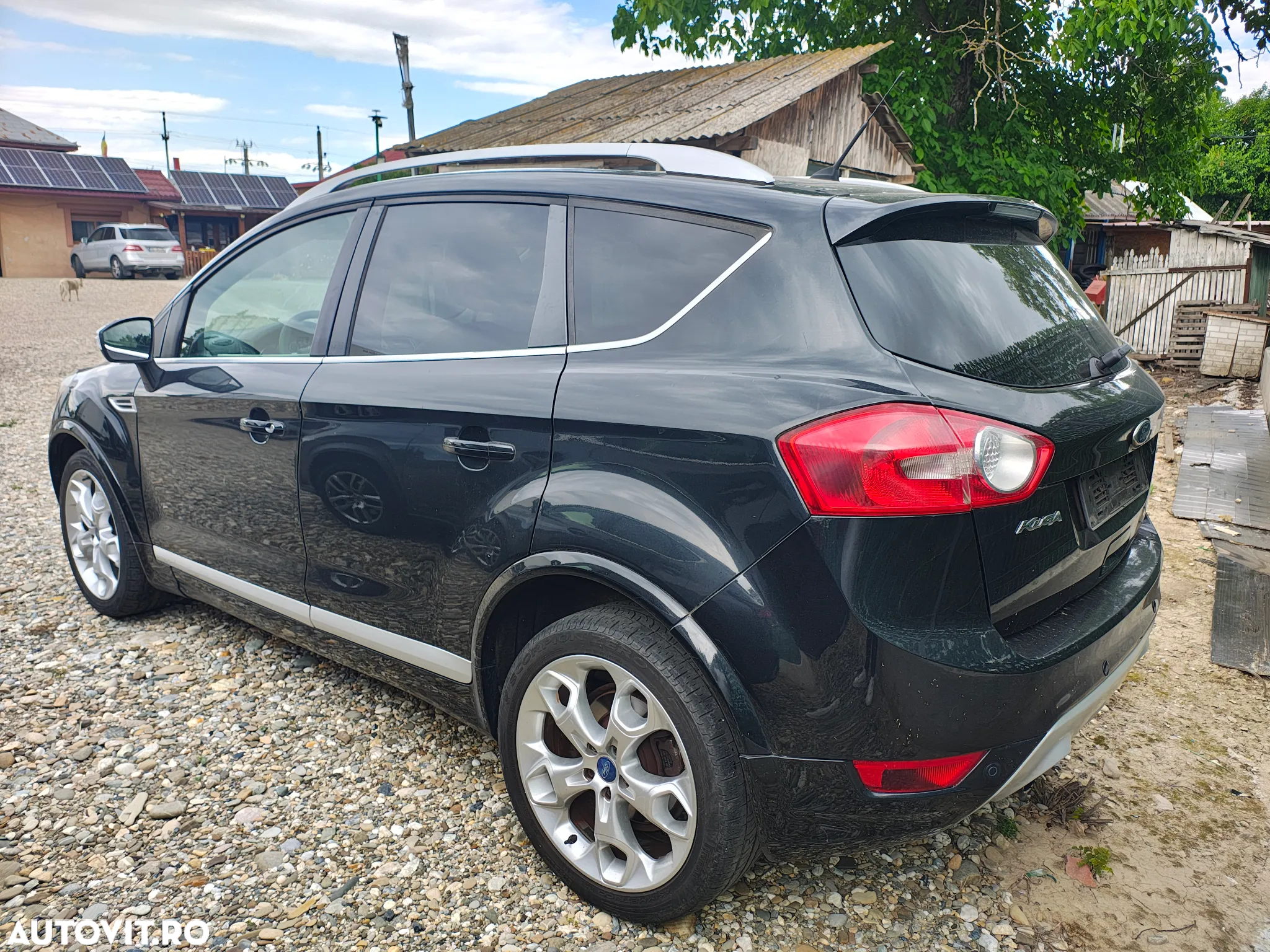 Ford Kuga 2.0 TDCi 4x4 Aut. Champions Edition - 5