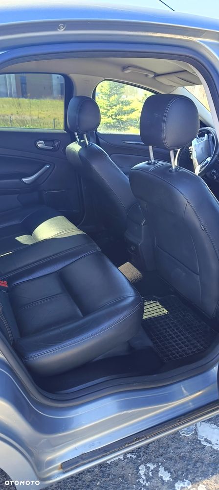 Ford Mondeo 1.8 TDCi Ghia - 25