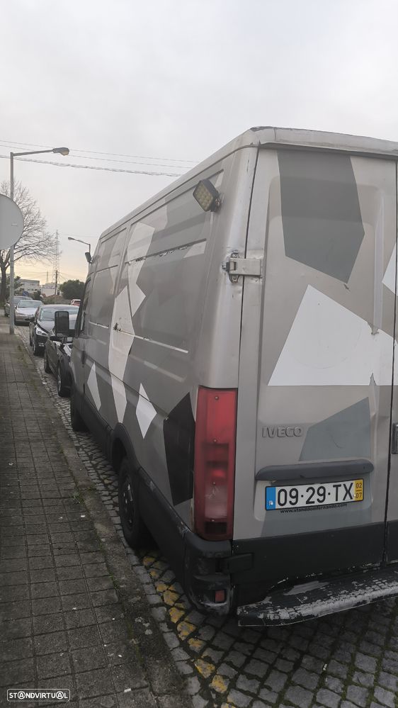 Iveco Daily 2.8 TD 35S11D 3200 - 4