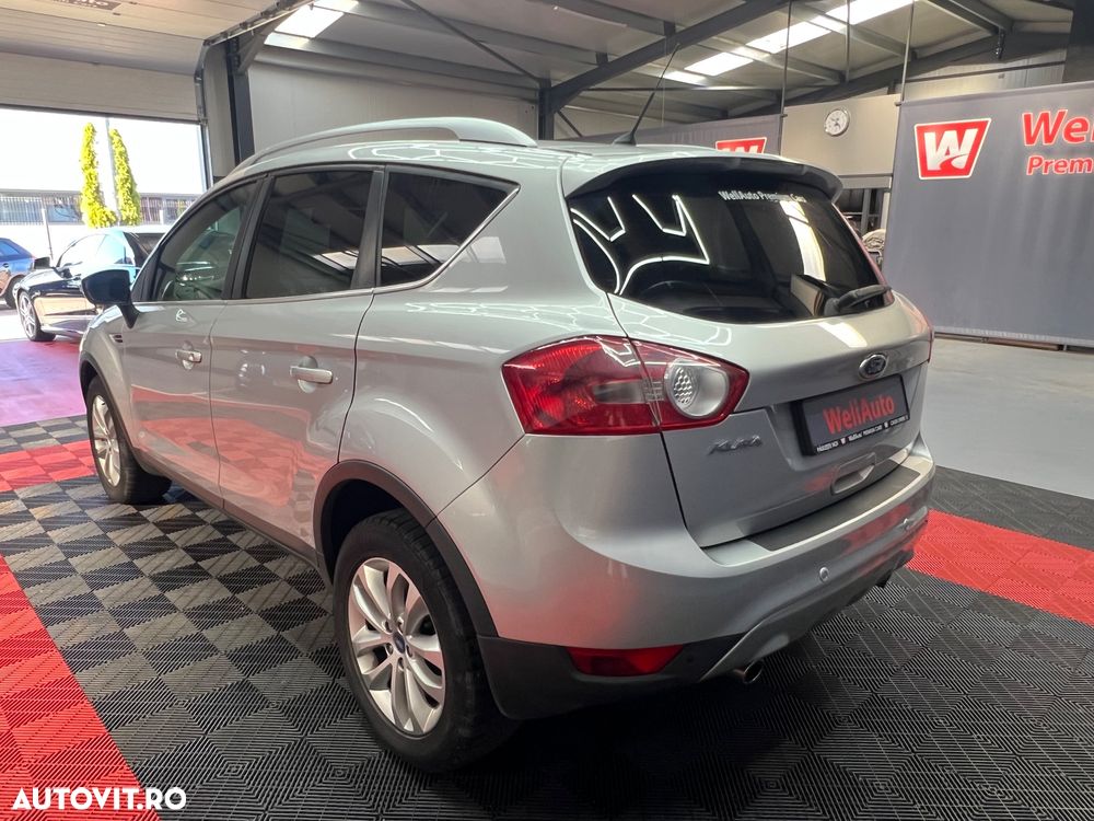 Ford Kuga 2.0 TDCi 4WD Powershift Titanium - 7