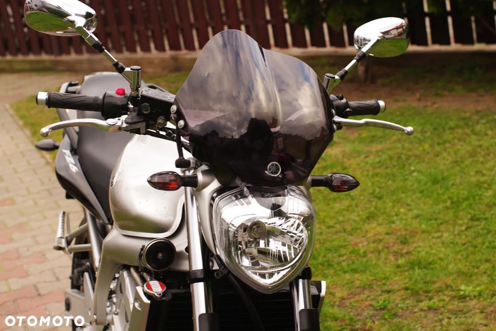 Yamaha FZ6 - 19
